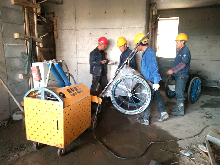 二次結構輸送泵廠家施工現(xiàn)場