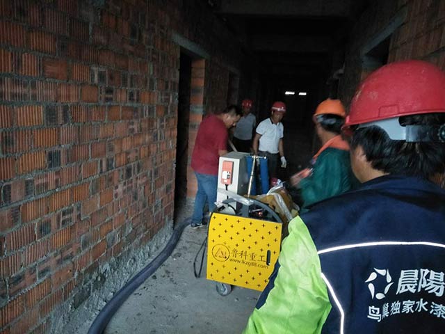 樓房專(zhuān)用二次構(gòu)造柱泵施工